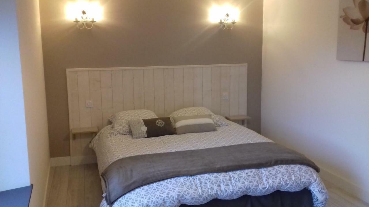 Holiday home Le Bois Du Loup En Broceliande Paimpont