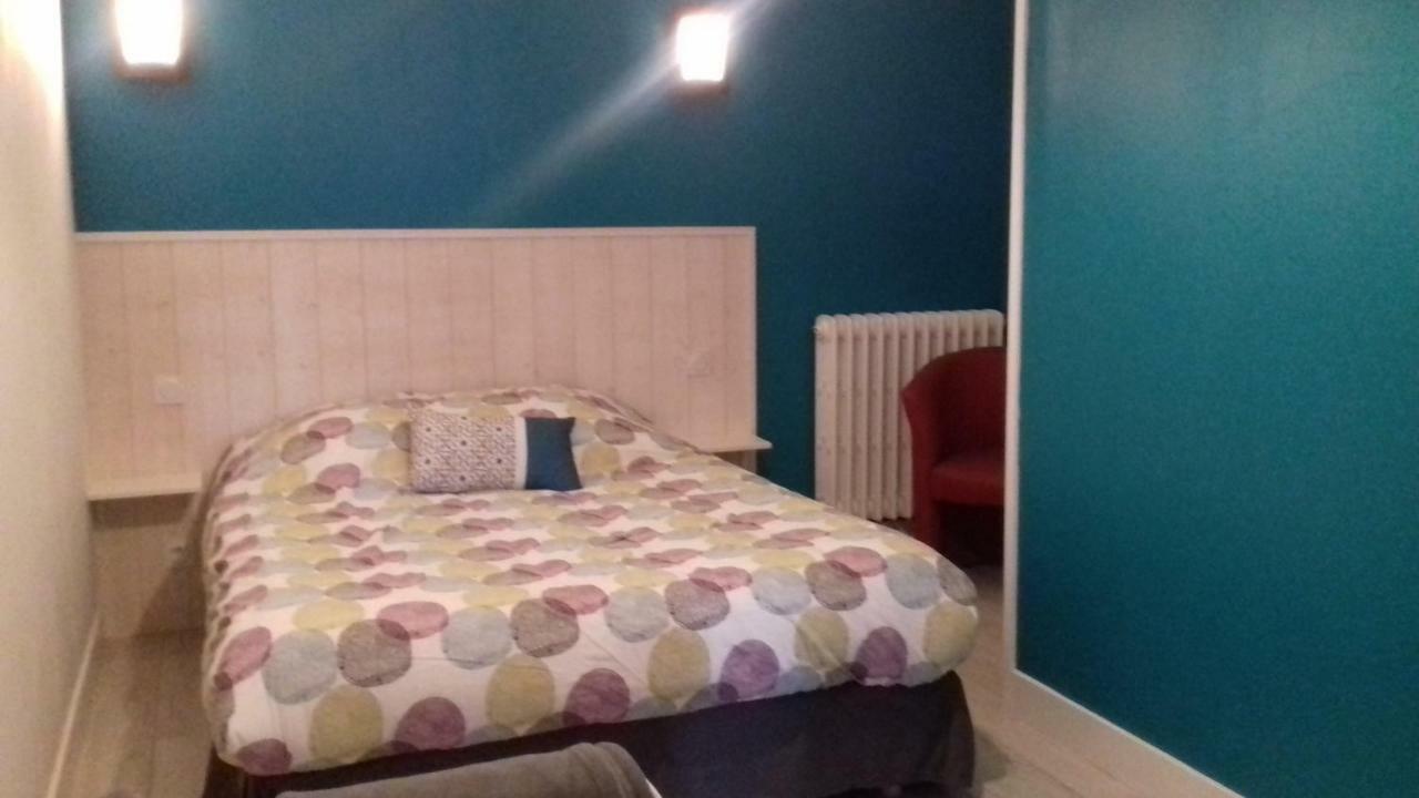 Holiday home Le Bois Du Loup En Broceliande Paimpont